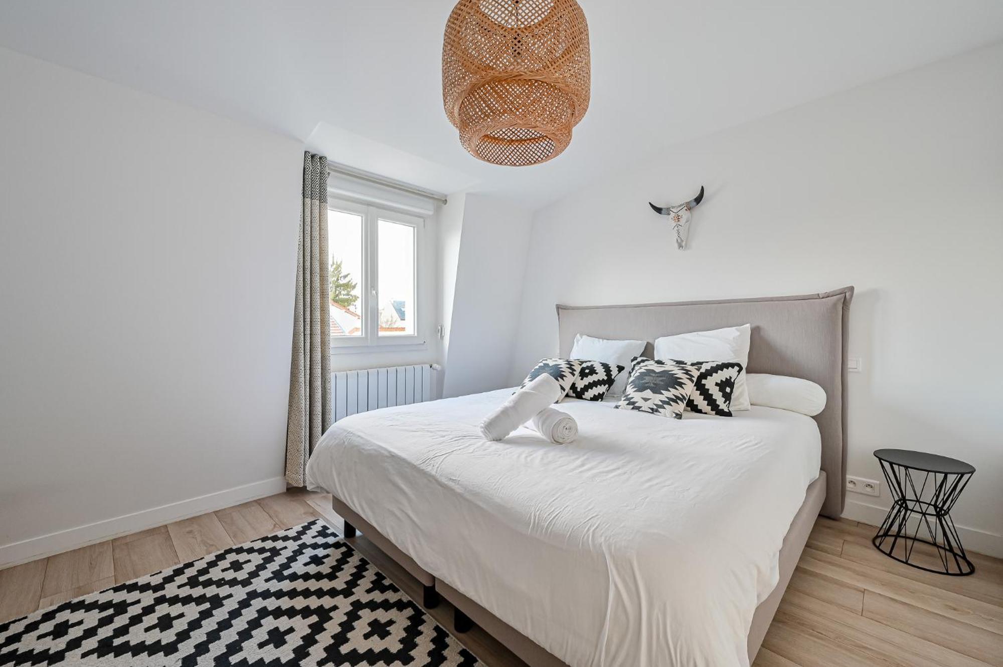 Hébergement de vacances La Casa Blanca - 6 Personnes Proche & Paris